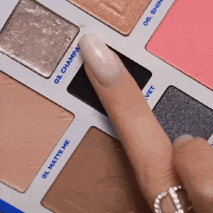 Set profesional de șabloane pentru eyeliner simetric – 3 planșe (48 șabloane)